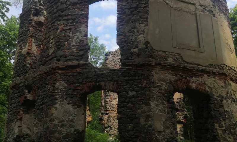 Lovecký zámeček
