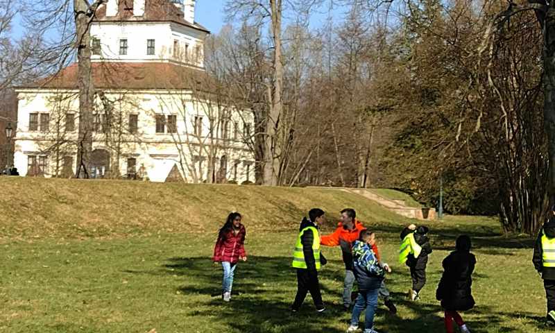 Ukliďme Česko IV.B