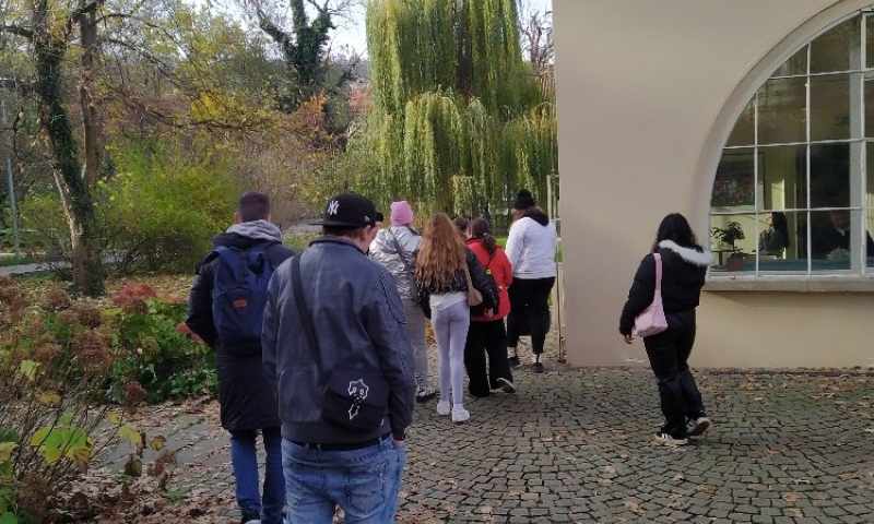 Praha 9,9
